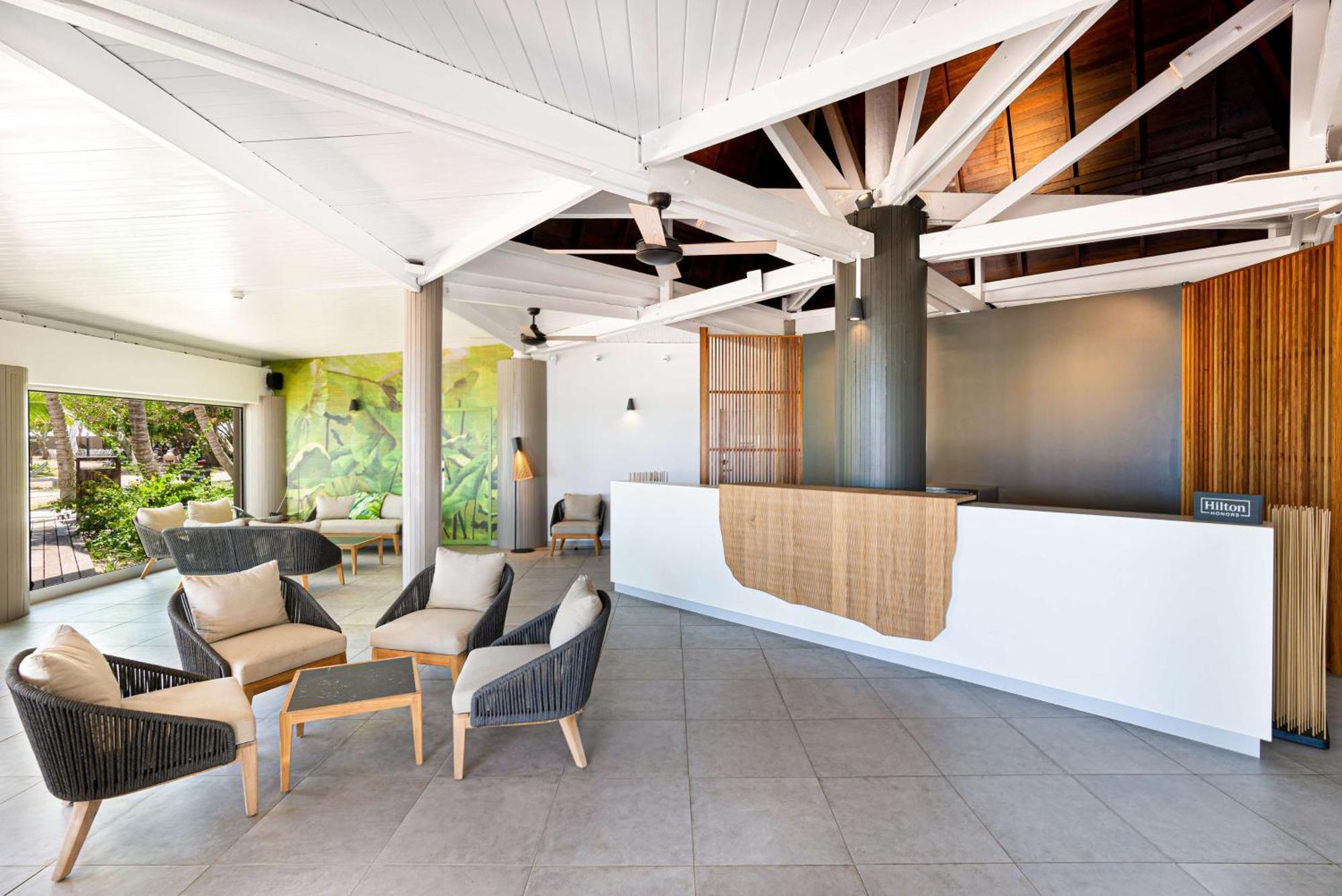 Doubletree By Hilton Noumea Ilot Maitre Resort Exterior photo