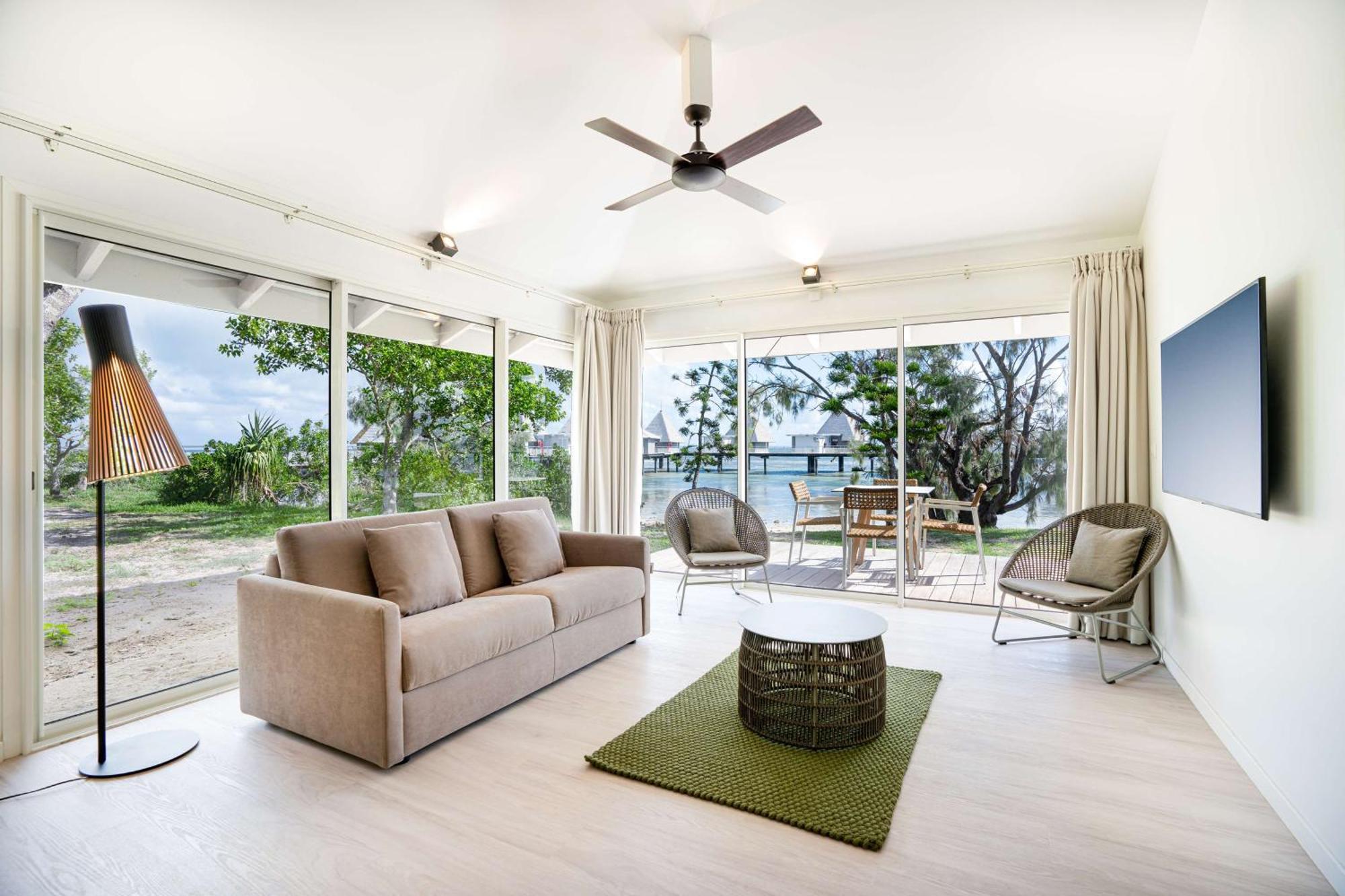 Doubletree By Hilton Noumea Ilot Maitre Resort Exterior photo