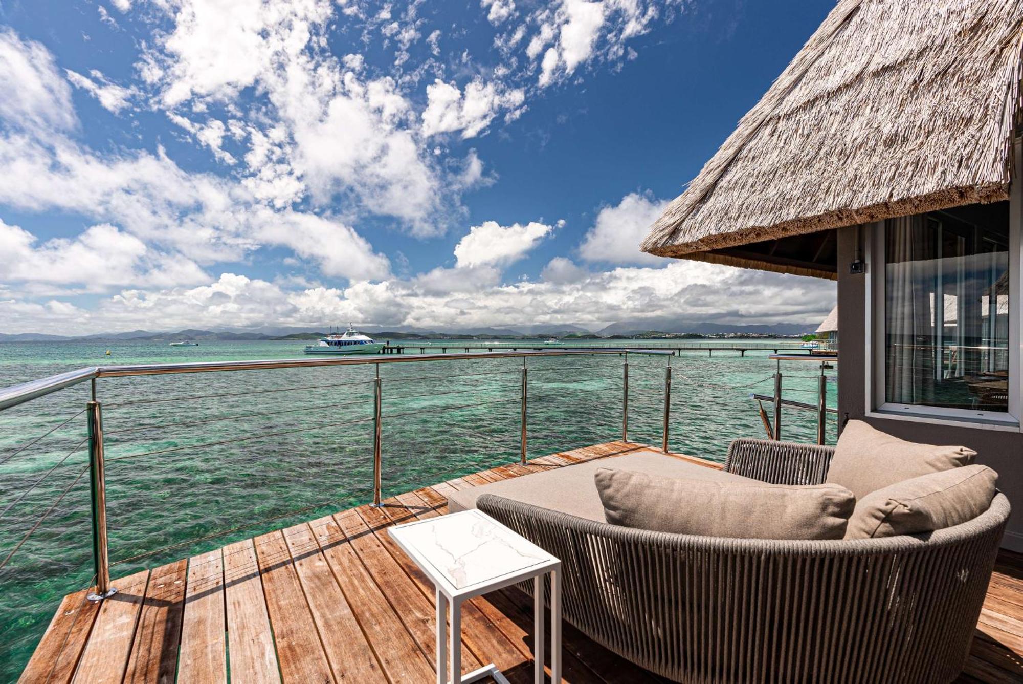 Doubletree By Hilton Noumea Ilot Maitre Resort Exterior photo