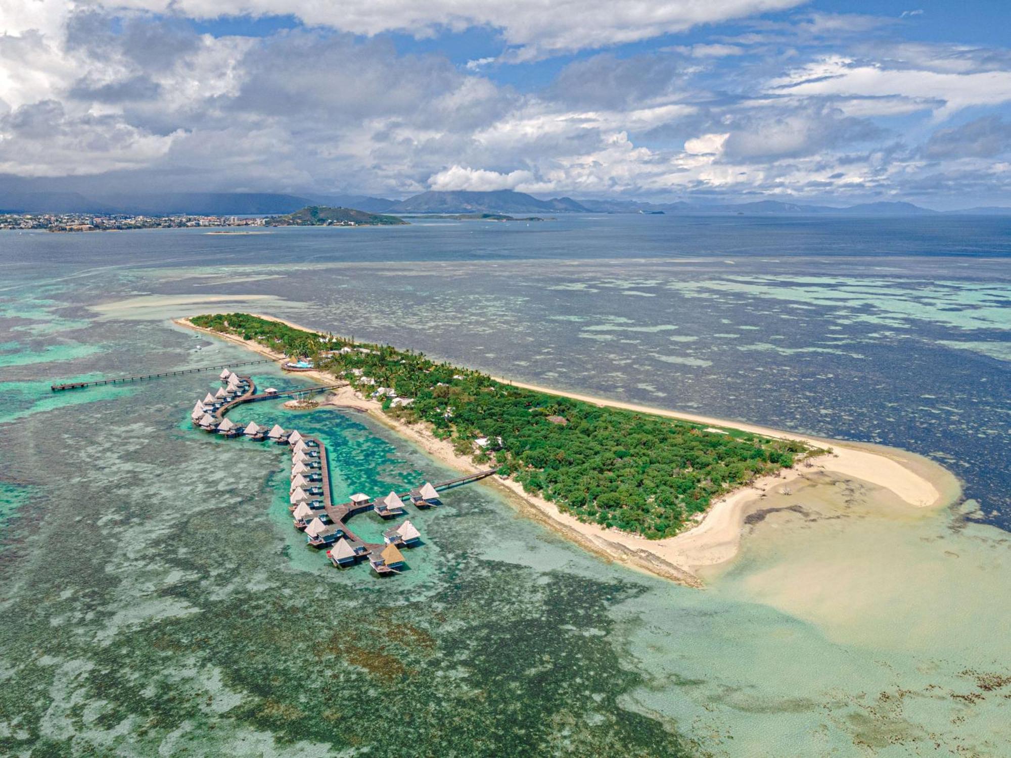Doubletree By Hilton Noumea Ilot Maitre Resort Exterior photo